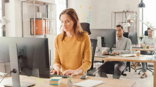 Gesund und produktiv: Ergonomische Lösungen für den Büroalltag